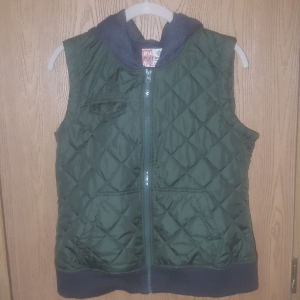 Hooded vest